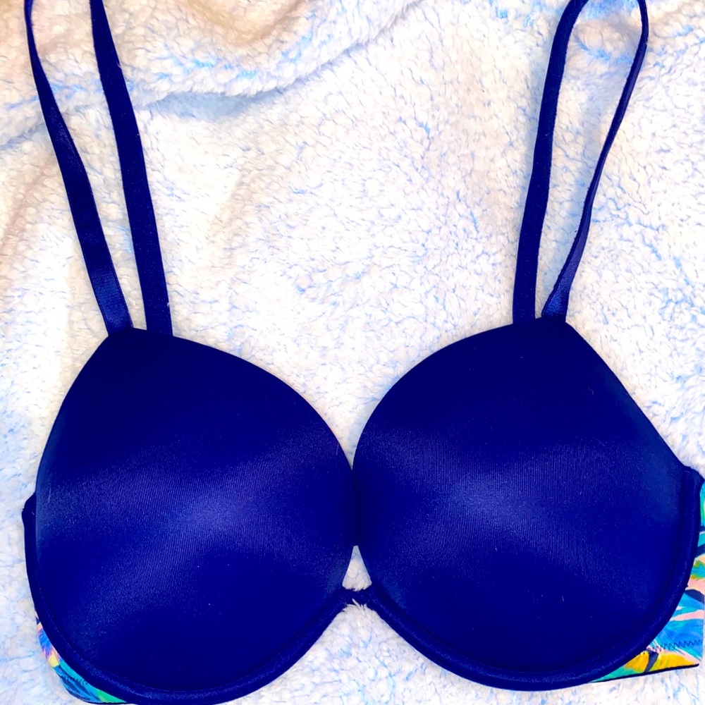 PINK Victorias Secret super pushup 🌙3/$15 bras🌙
